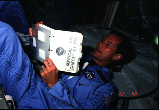 STS61C-01-027