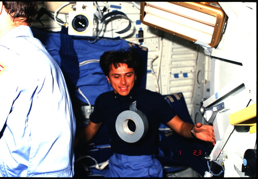 STS61C-01-030