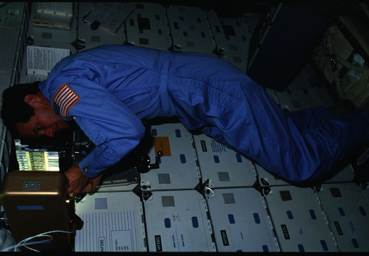 STS61C-02-003