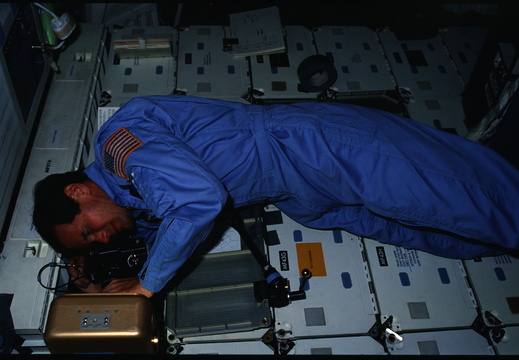 STS61C-02-009