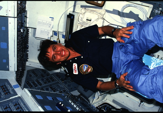 STS61C-02-018