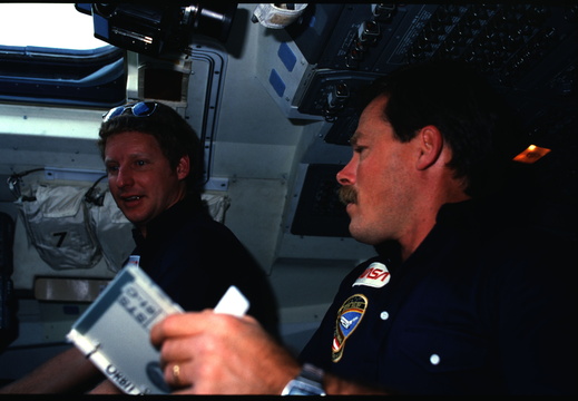 STS61C-02-029