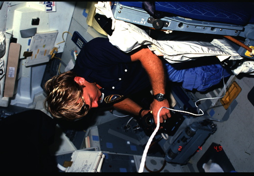 STS61C-05-010