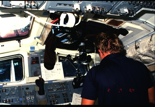 STS61C-05-023