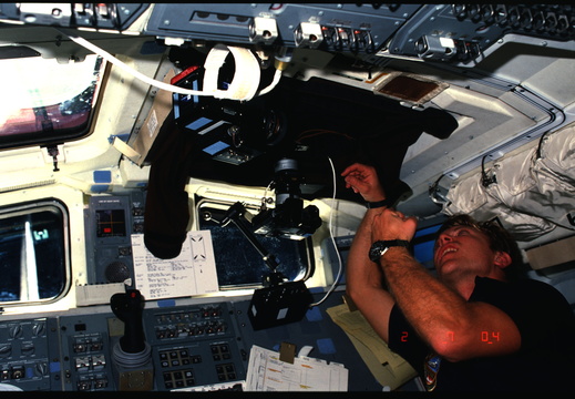 STS61C-05-025