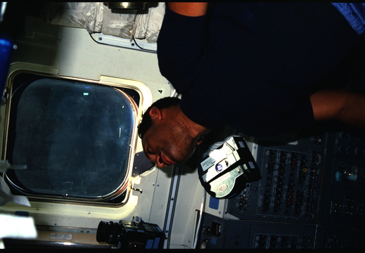 STS61C-08-013
