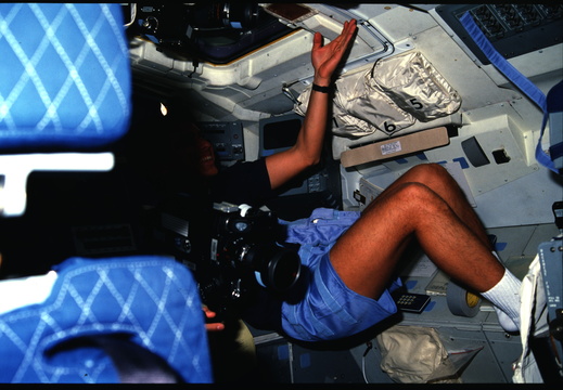 STS61C-08-024