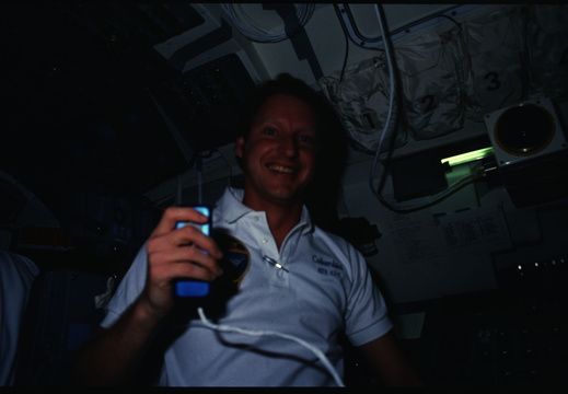 STS61C-11-009