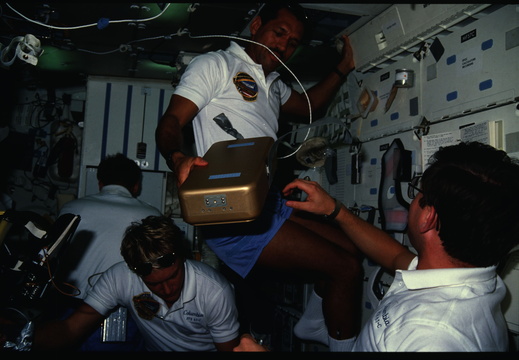 STS61C-12-028