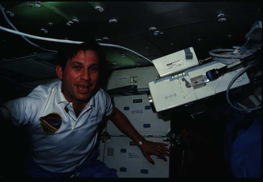 STS61C-12-037