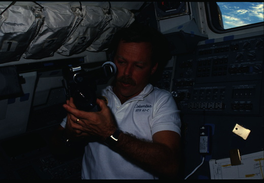 STS61C-14-028