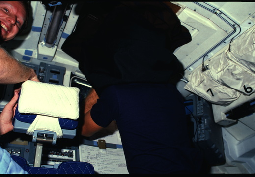 STS61C-17-006
