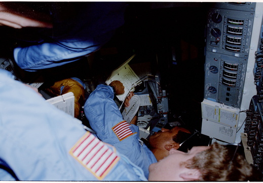 STS61C-22-007