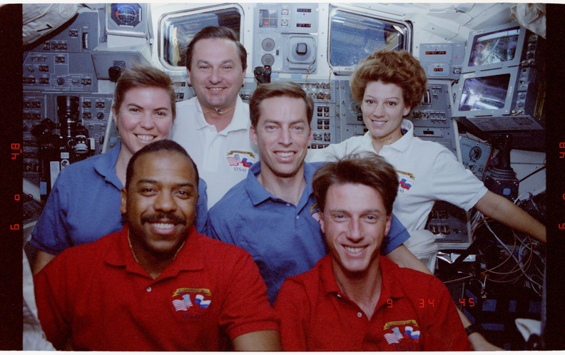 STS063-06-013.jpg