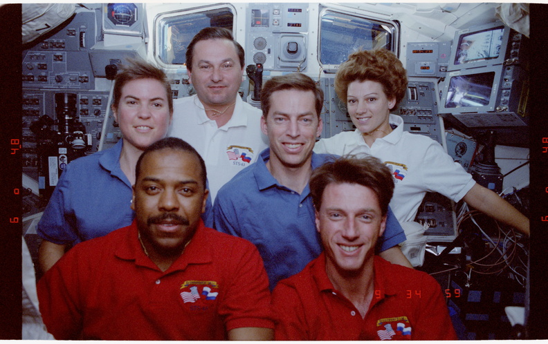 STS063-06-014.jpg