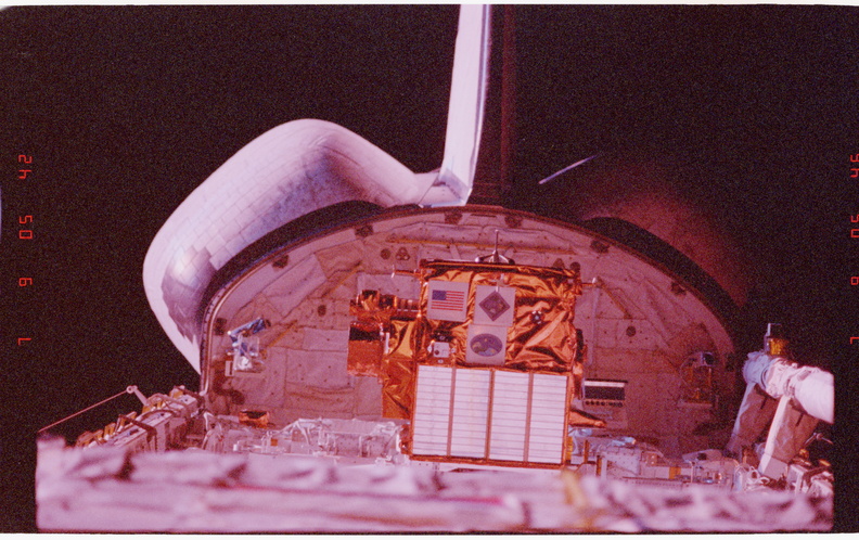 STS063-08-012.jpg