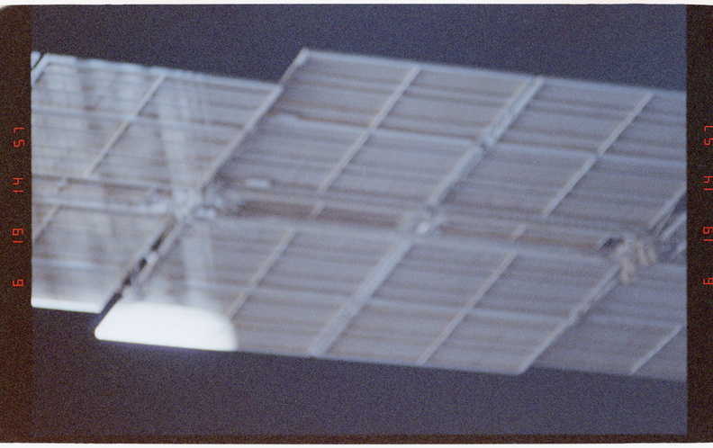 STS063-11-006.jpg
