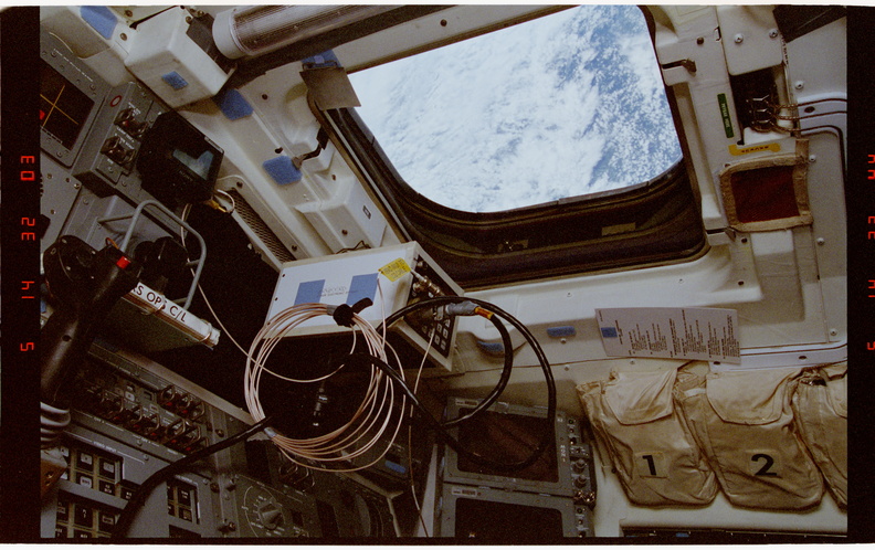 STS063-29-024.jpg