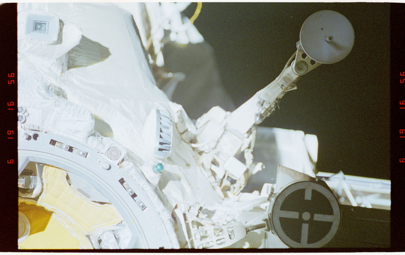 STS063-30-011.jpg
