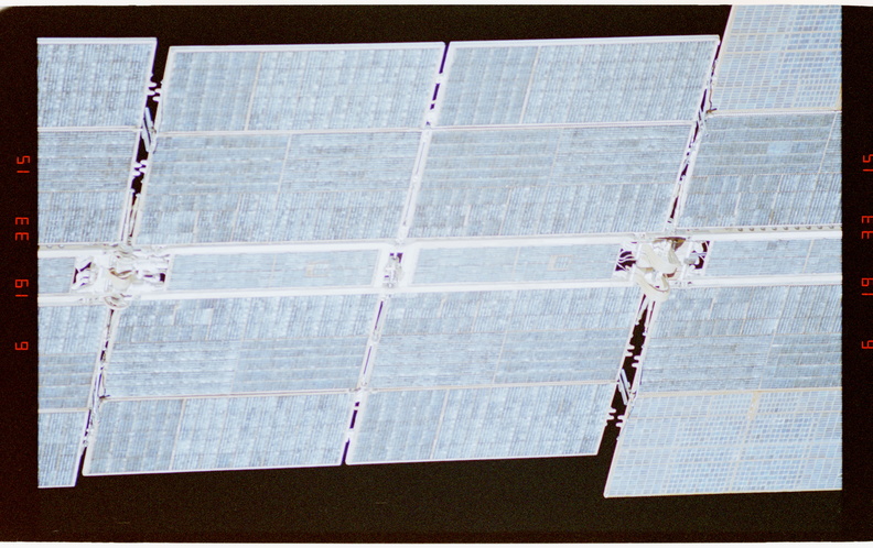 STS063-31-004.jpg