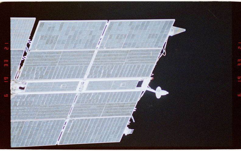 STS063-31-007.jpg