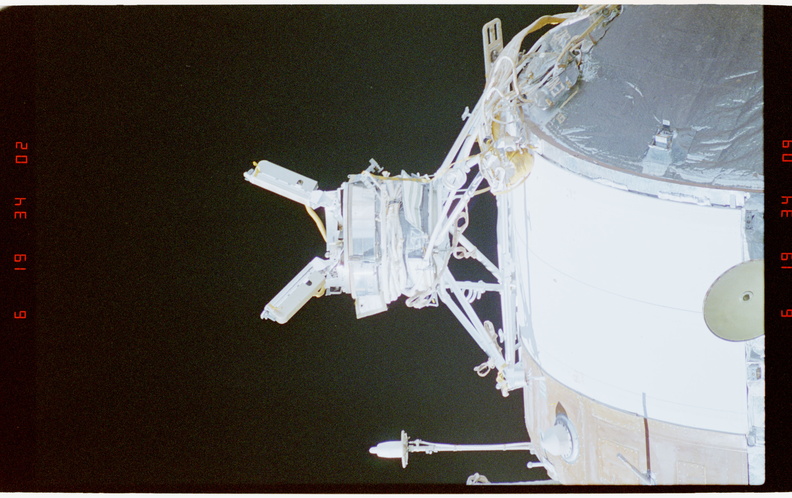 STS063-31-024.jpg