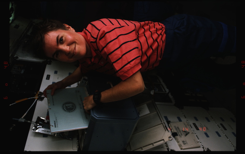 STS063-310-032.jpg