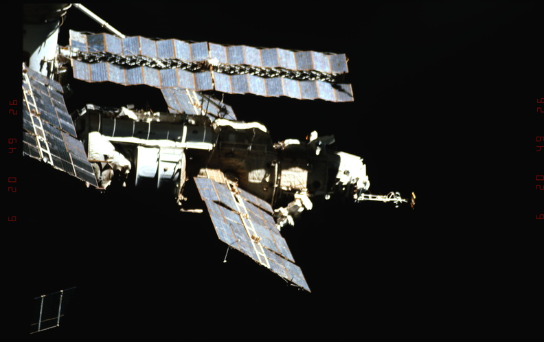 STS063-316-025.jpg