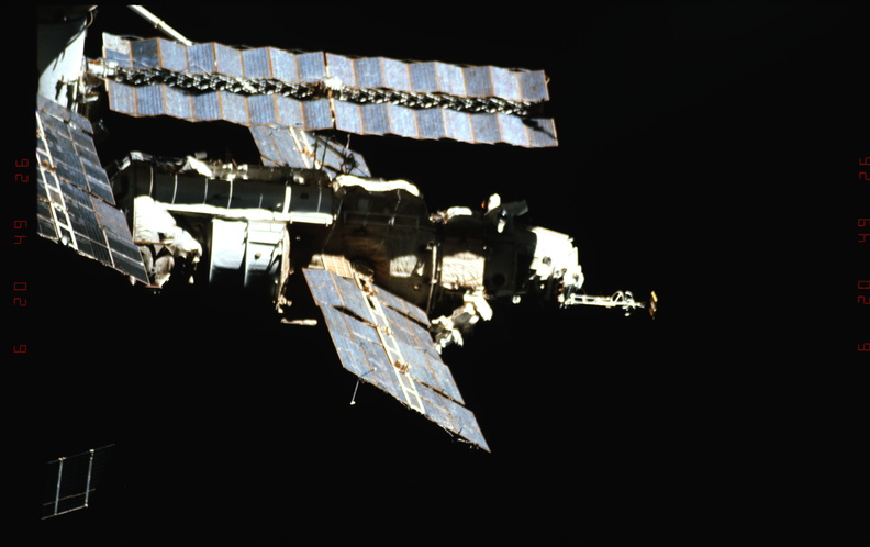 STS063-316-026.jpg