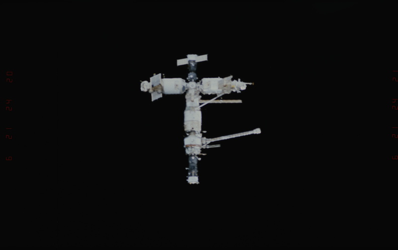 STS063-318-033.jpg