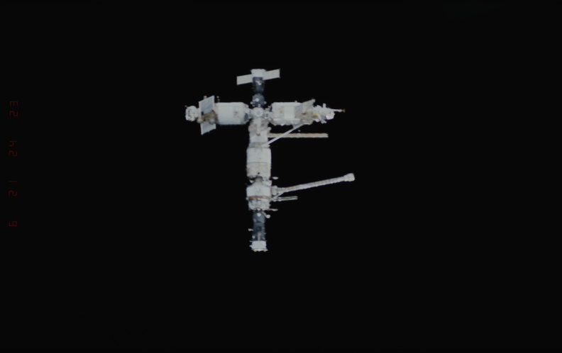 STS063-318-037.jpg