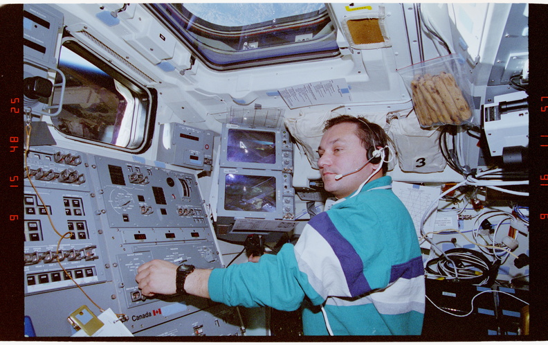 STS063-41-007.jpg
