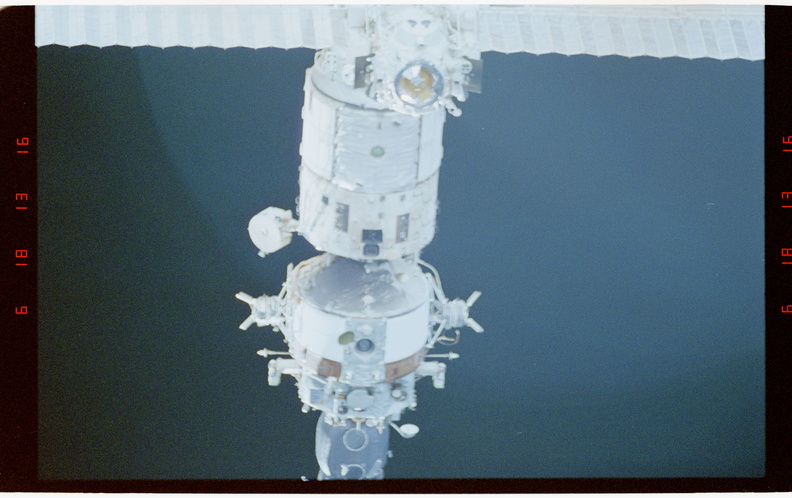 STS063-54-019.jpg