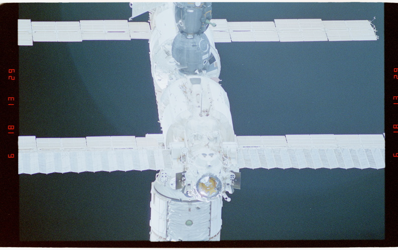STS063-54-025.jpg