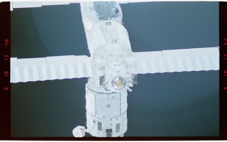 STS063-54-030.jpg