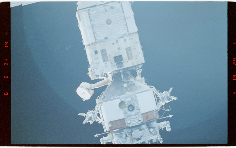STS063-56-007.jpg