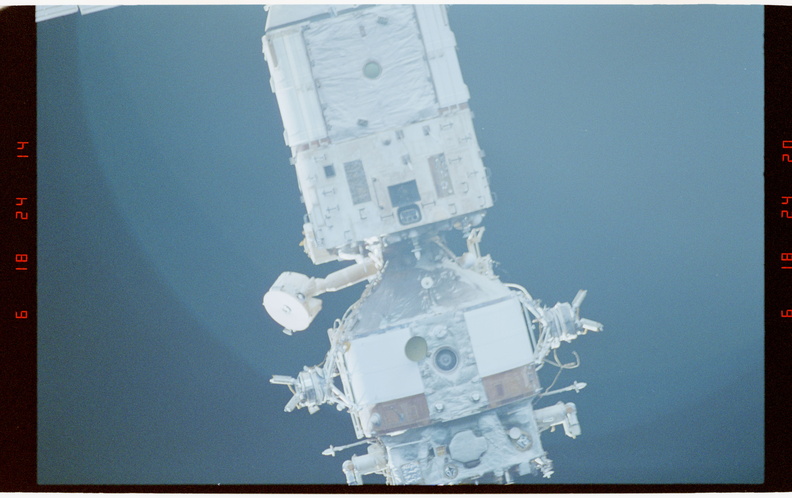 STS063-56-009.jpg