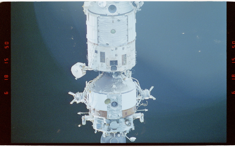 STS063-58-005.jpg