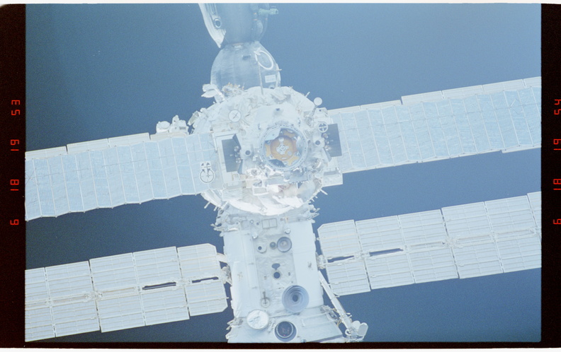 STS063-58-008.jpg