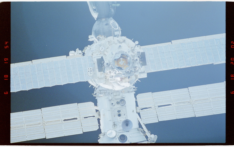 STS063-58-009.jpg