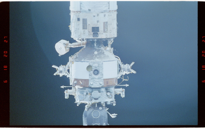 STS063-58-023.jpg