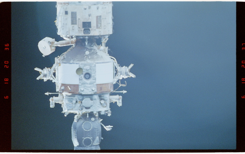 STS063-58-025.jpg