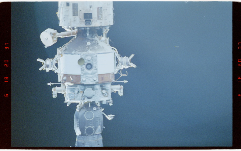 STS063-58-026.jpg