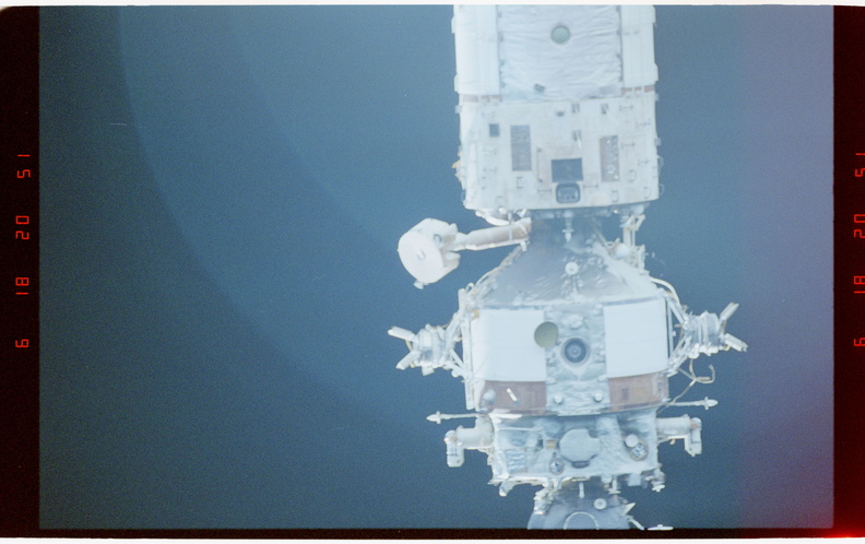 STS063-58-031.jpg