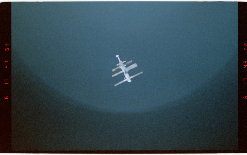STS063-59-027.jpg