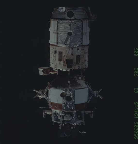 STS063-708-006.jpg