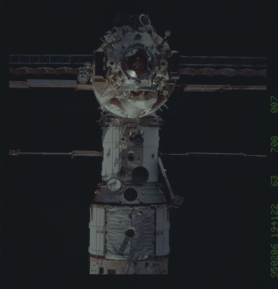 STS063-708-007.jpg