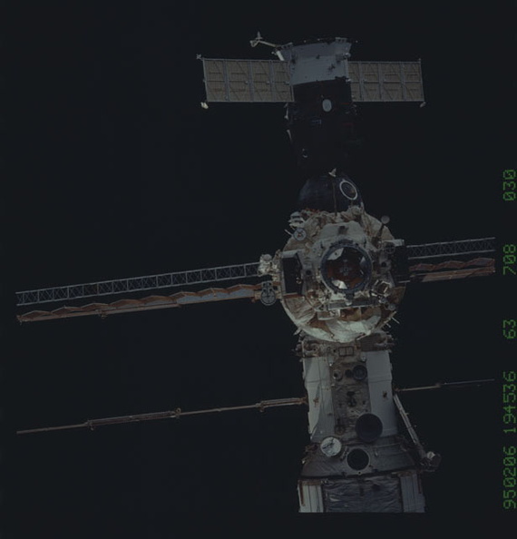 STS063-708-030.jpg