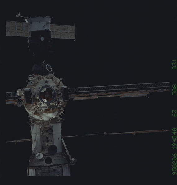 STS063-708-031.jpg