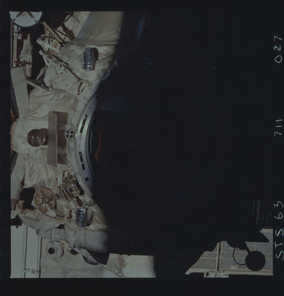 STS063-711-027.jpg